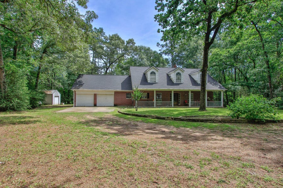 Property photo for 18631 Mink Lake Drive, Magnolia, TX