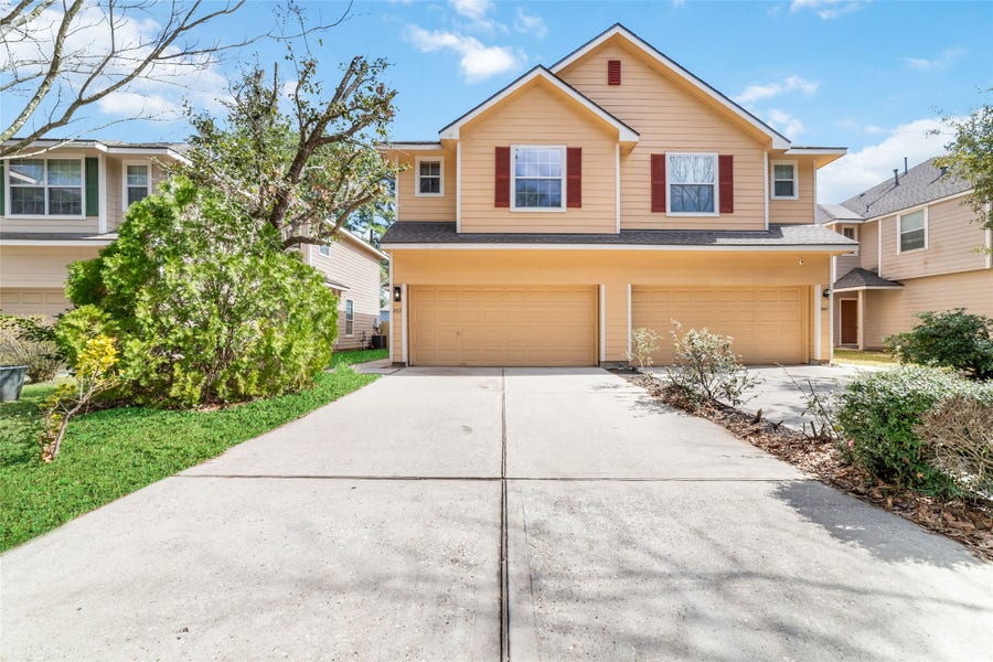 Property photo for 203 W Stedhill Loop Loop, The Woodlands, TX
