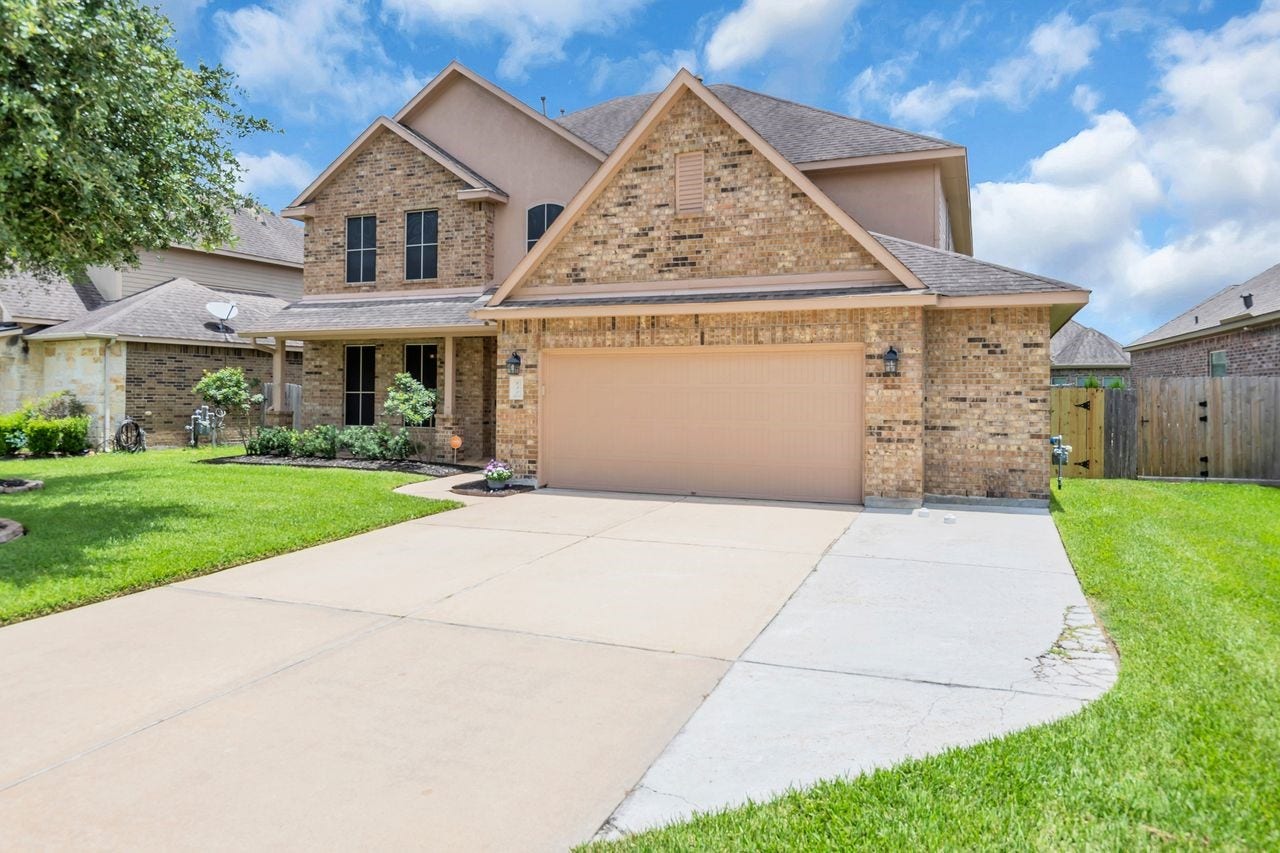 680 Cumberland Ridge Lane, League City, TX 77573 680 Cumberland Ridge Lane, League City, TX 77573