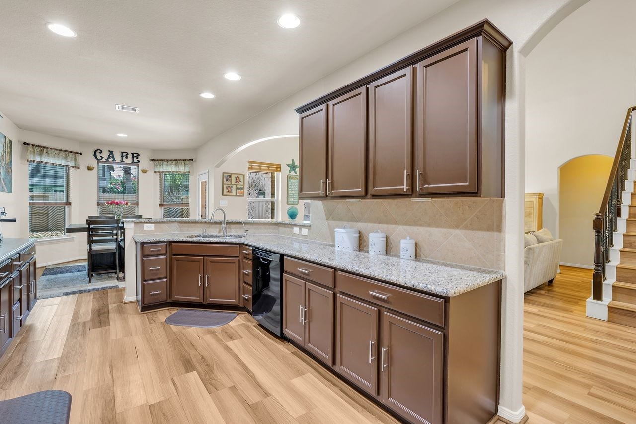 680 Cumberland Ridge Lane, League City, TX 77573 680 Cumberland Ridge Lane, League City, TX 77573