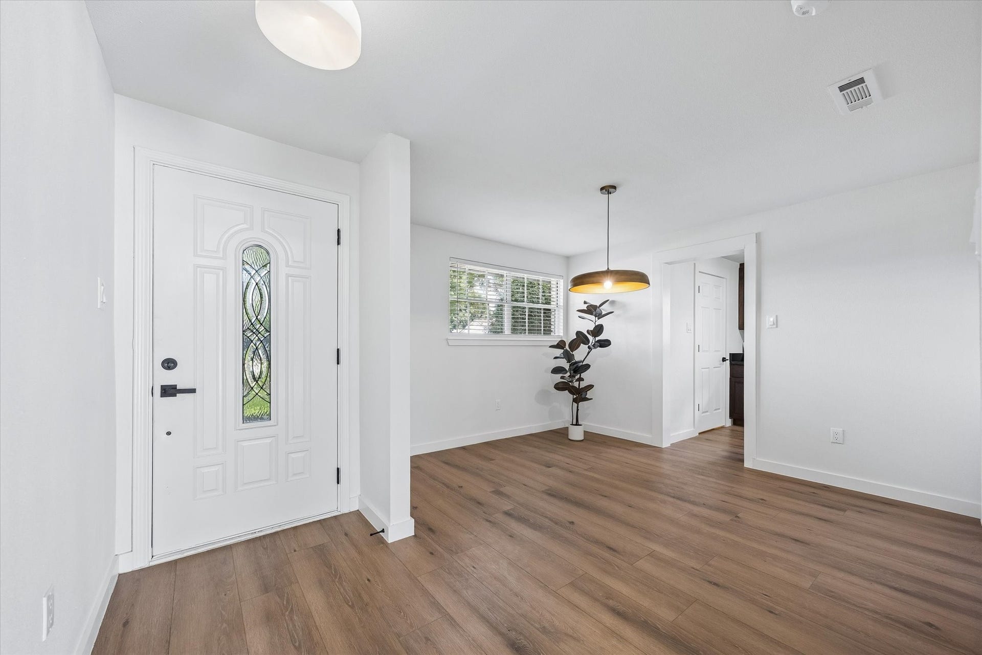 10618 Wickersham Lane, Houston, TX 77042 10618 Wickersham Lane, Houston, TX 77042