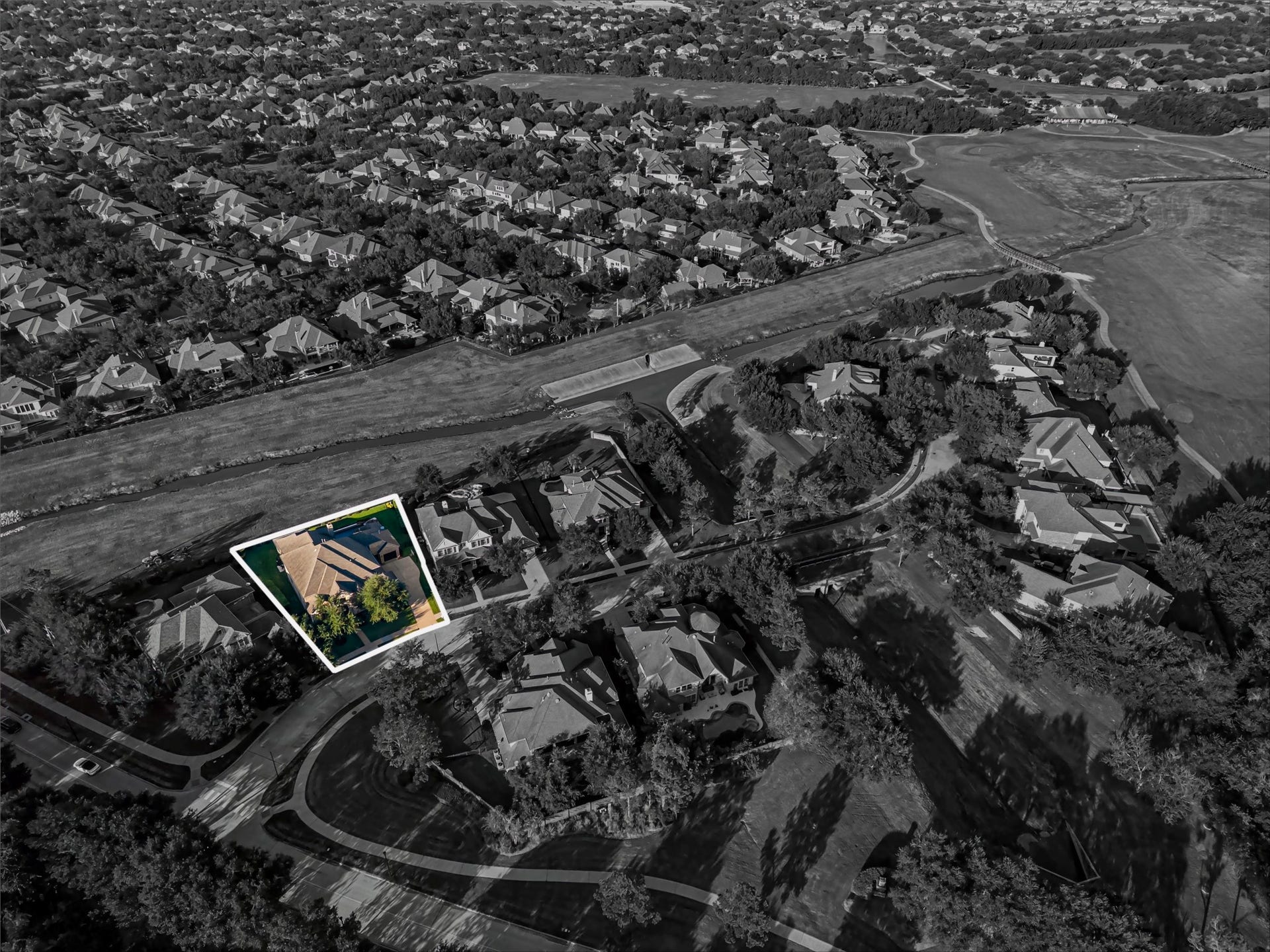8642 Chickasaw Plum Way, Katy, TX 77494 Aerial view with the property outlined