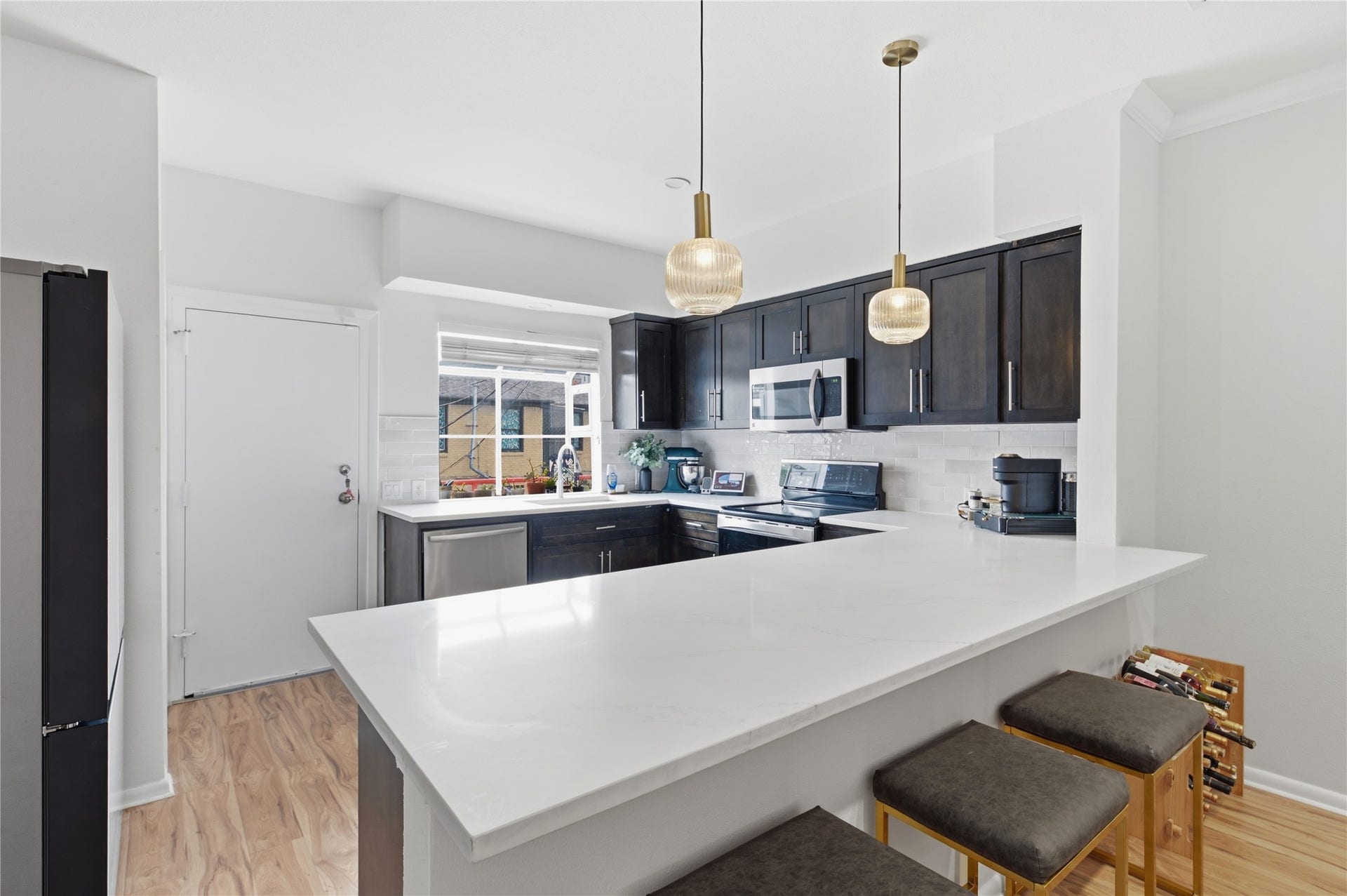 2100 Huldy Street, #4, Houston, TX 77019 2100 Huldy Street, #4, Houston, TX 77019
