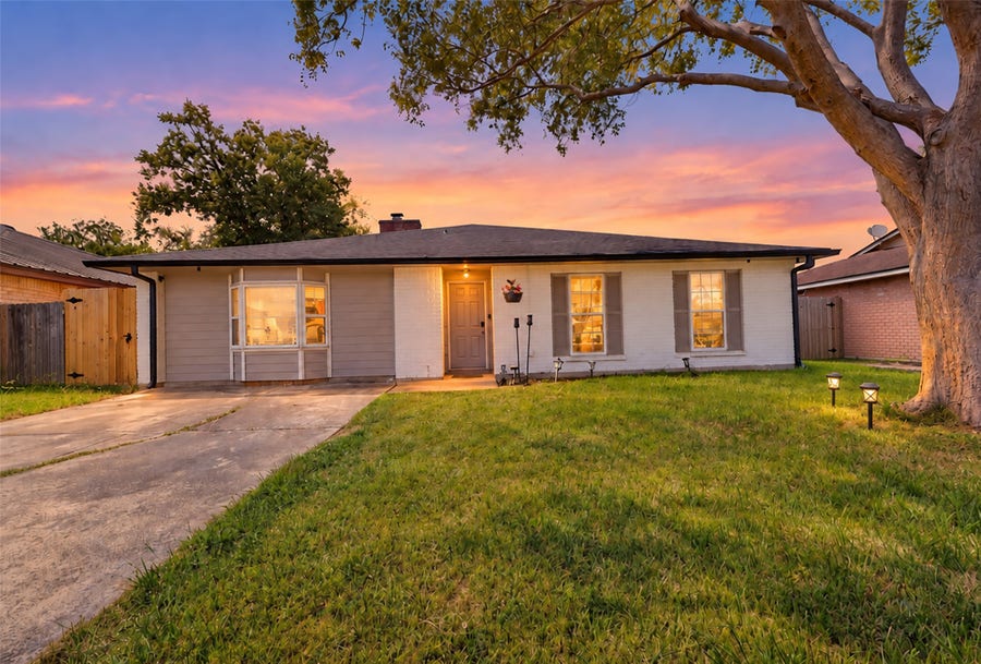 Property photo for 827 Dondell Street, Channelview, TX