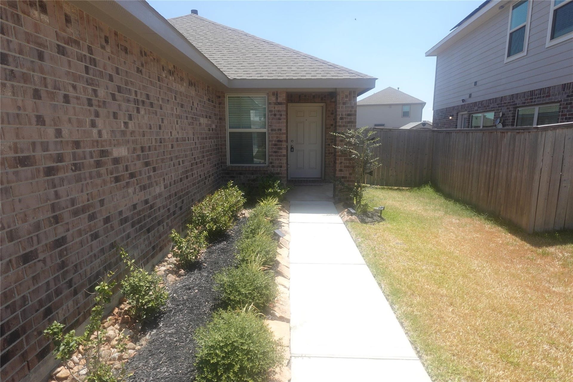 Well manicured lawn