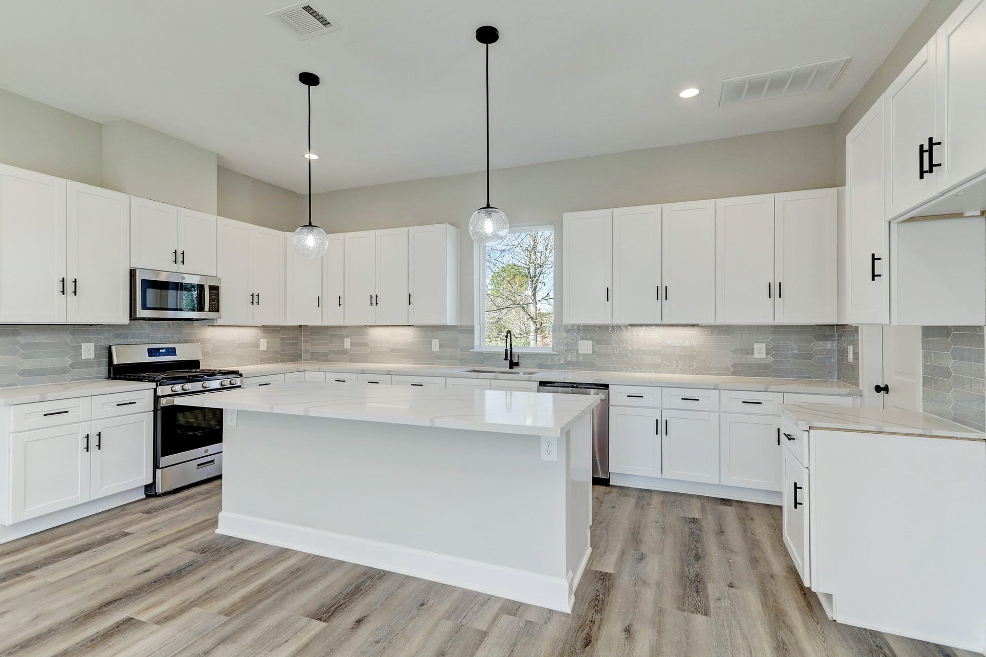 9402 Rain Mood Lane, Houston, TX 77080