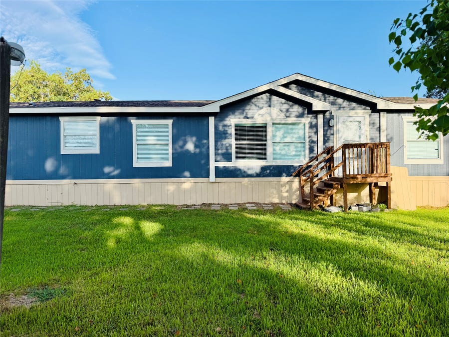 Property photo for 7102 king st Street, Manvel, TX
