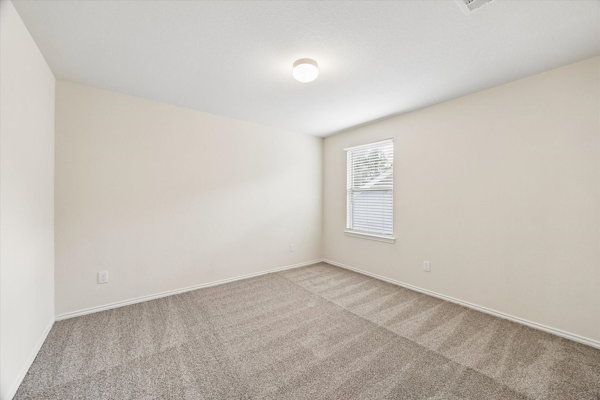 4050 Timber Sapp Drive, Conroe, TX 77304 4050 Timber Sapp Drive, Conroe, TX 77304