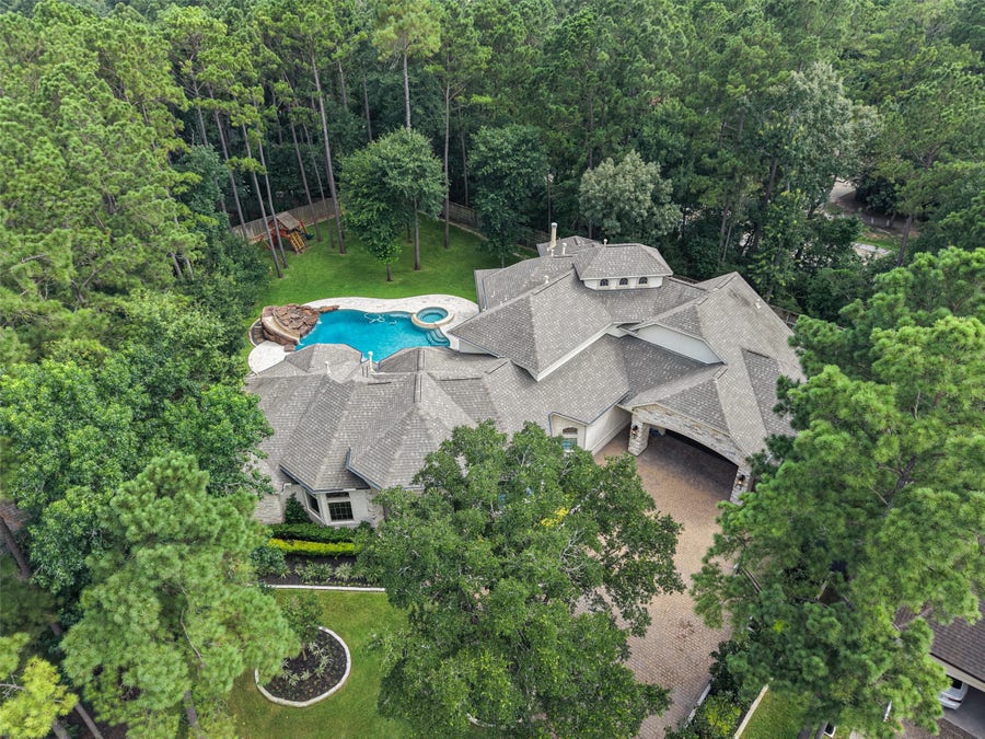 Property photo for 19 Harmony Links Place, The Woodlands, TX