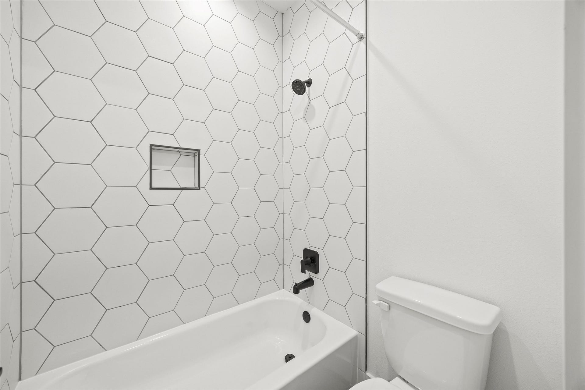 2619 Seaglass View Drive, Katy, TX 77493 2619 Seaglass View Drive, Katy, TX 77493