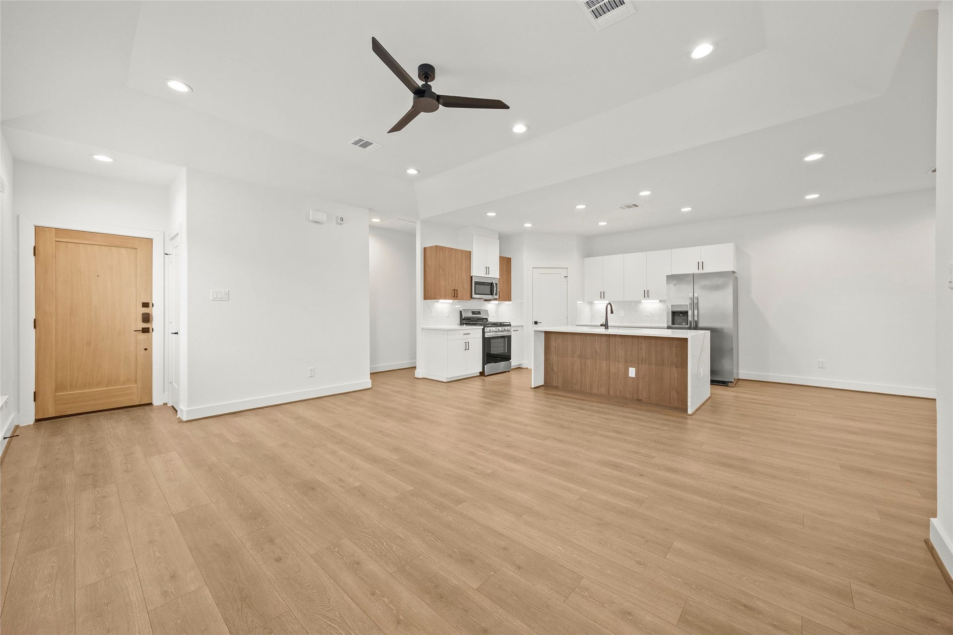2619 Seaglass View Drive, Katy, TX 77493 2619 Seaglass View Drive, Katy, TX 77493