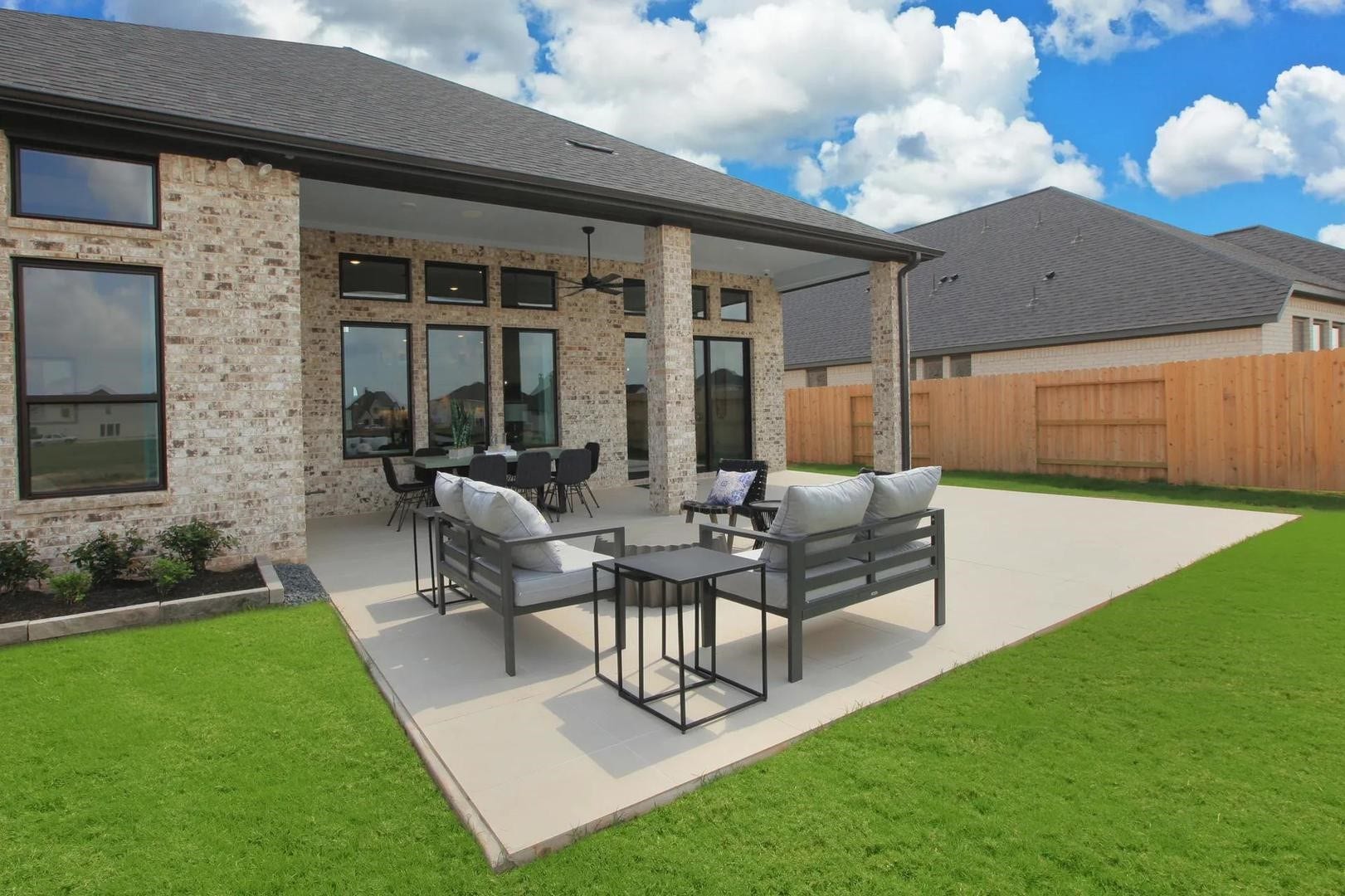 452 Sunset View Court, Katy, TX 77493 Rainier Outdoor Living Area