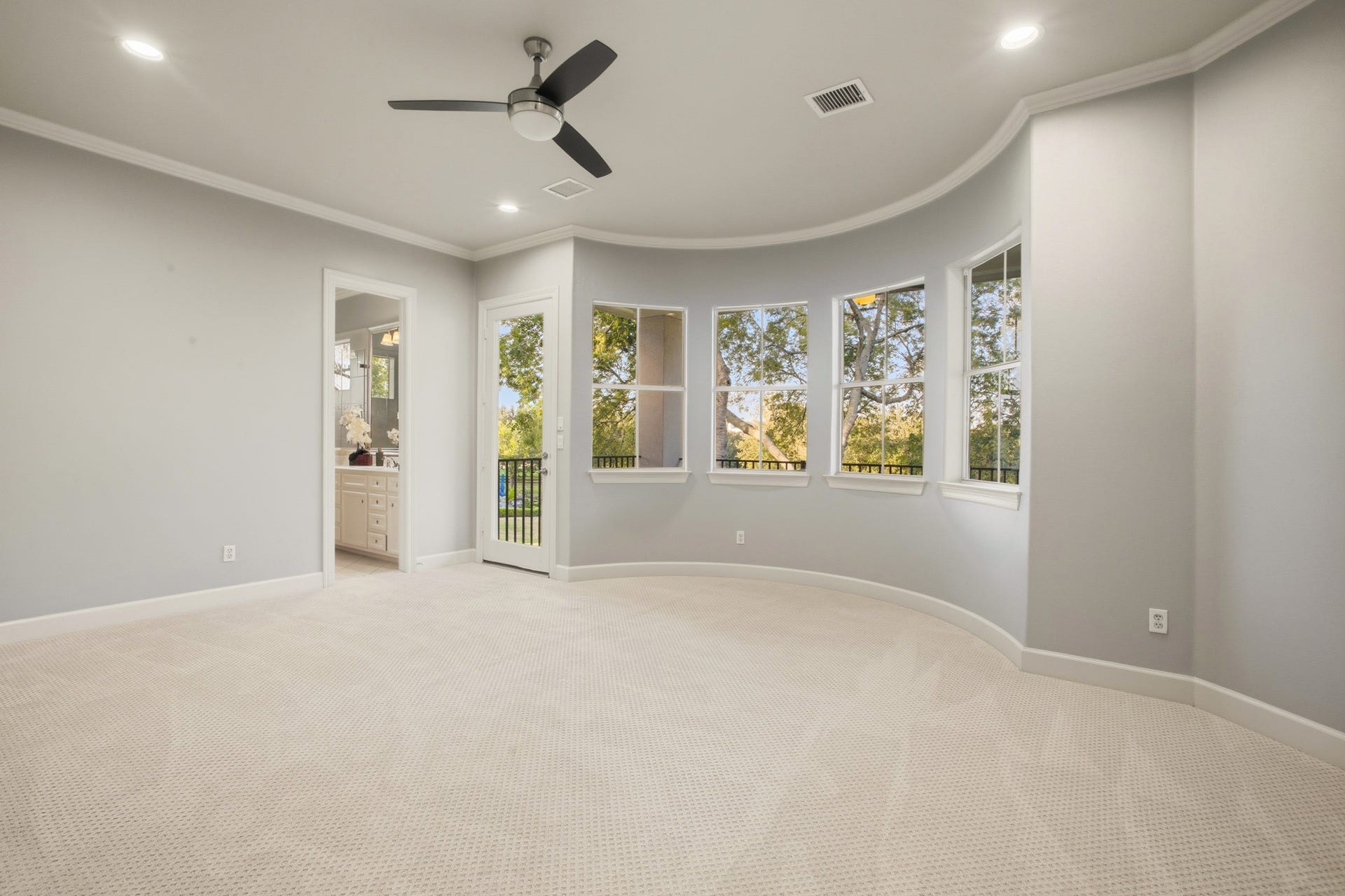 3518 River Forest Drive, Richmond, TX 77406 Discover the elegance of Bedroom 4, featuring a spacious layout with a private ensuite bathroom and abundant natural light.