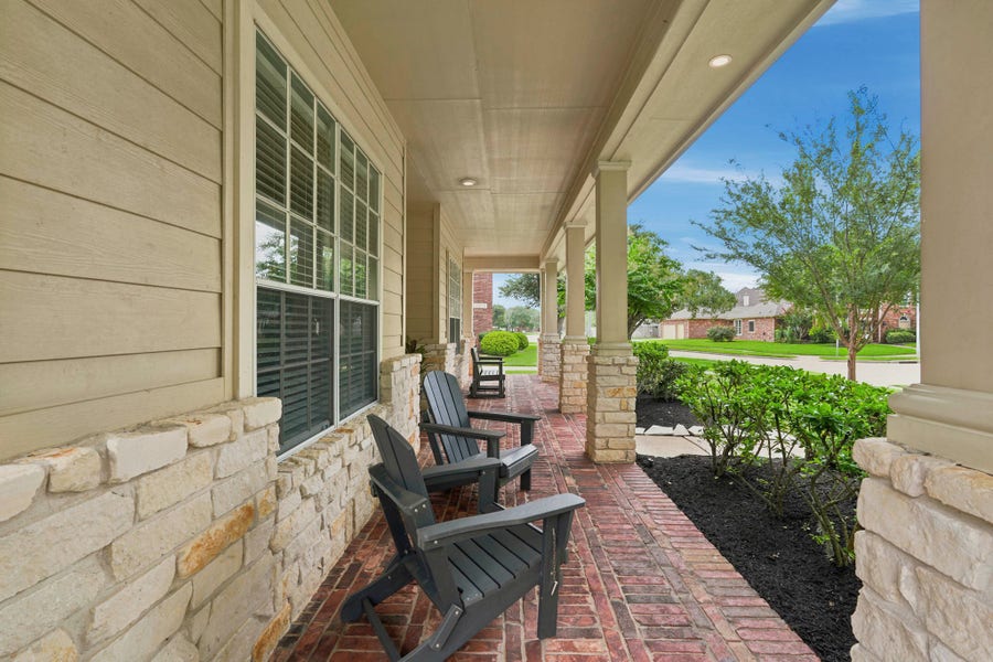 Property photo for 8310 Big Bend Drive, Sugar Land, TX