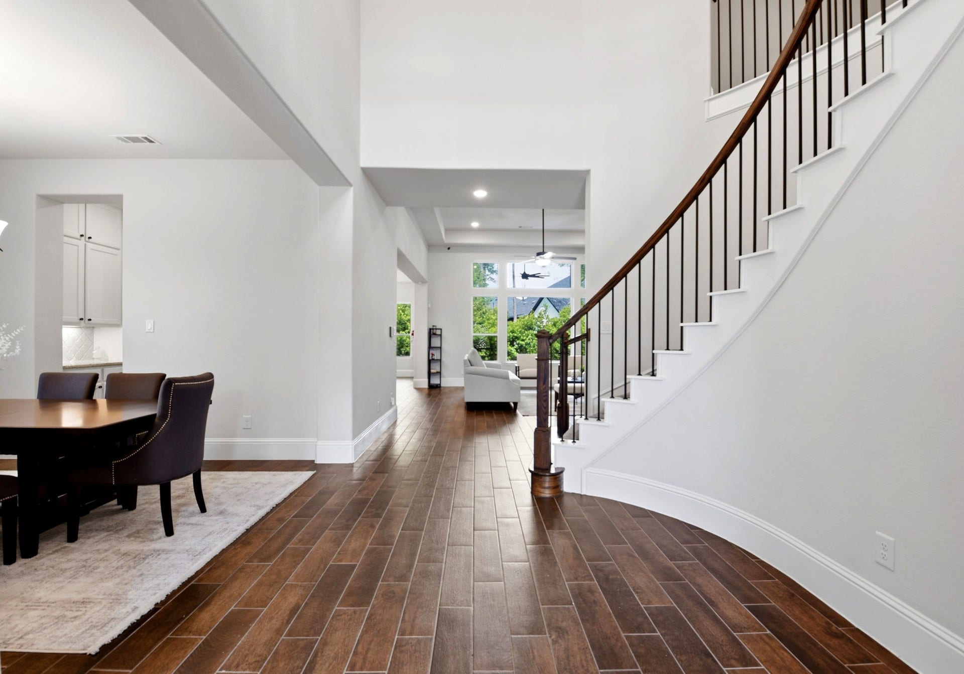10062 S Goshawk Trail, Conroe, TX 77385 10062 S Goshawk Trail, Conroe, TX 77385