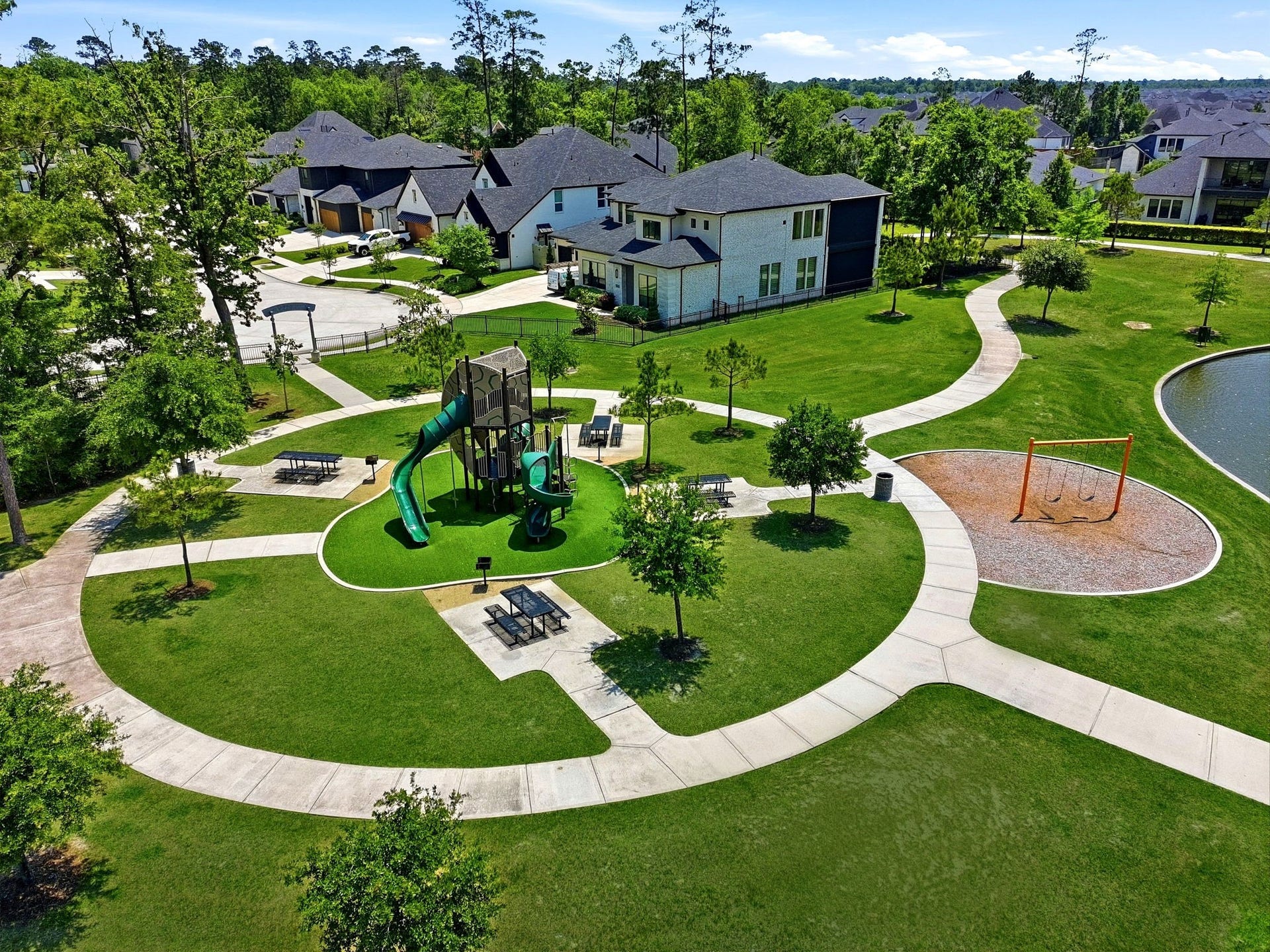 10062 S Goshawk Trail, Conroe, TX 77385 10062 S Goshawk Trail, Conroe, TX 77385