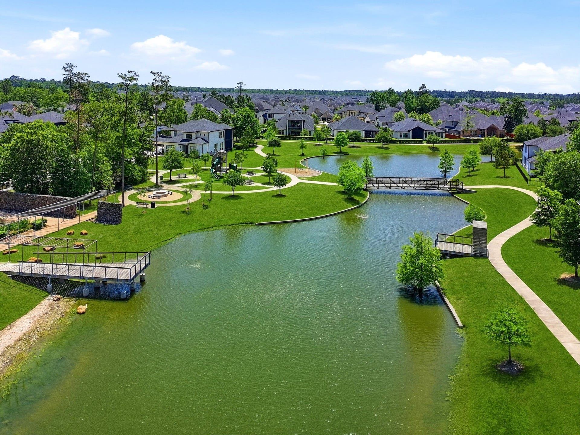 10062 S Goshawk Trail, Conroe, TX 77385 10062 S Goshawk Trail, Conroe, TX 77385