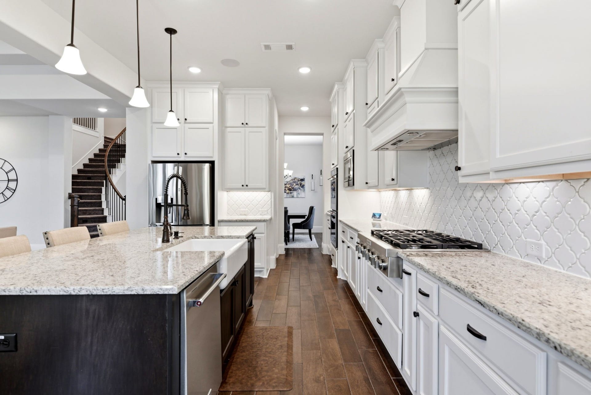 10062 S Goshawk Trail, Conroe, TX 77385 10062 S Goshawk Trail, Conroe, TX 77385