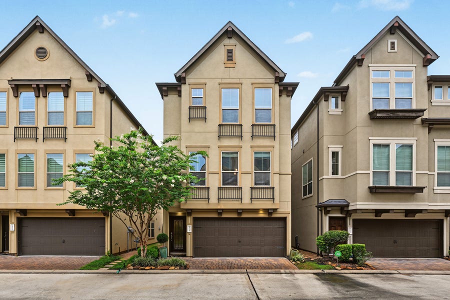 Property photo for 2713 Shadybrook Meadow Drive, Houston, TX