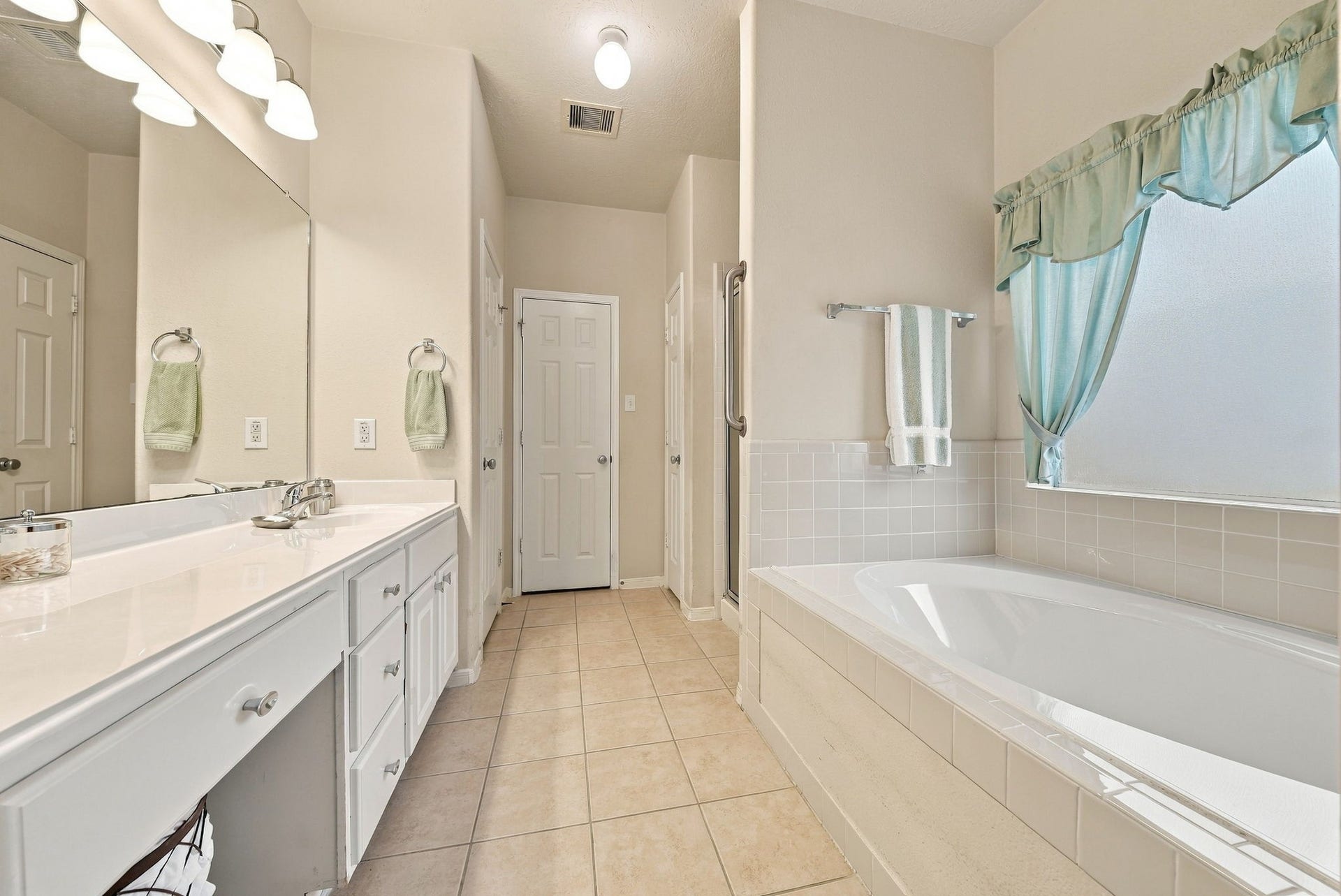 4710 Arbor Lane, Pasadena, TX 77505 4710 Arbor Lane, Pasadena, TX 77505