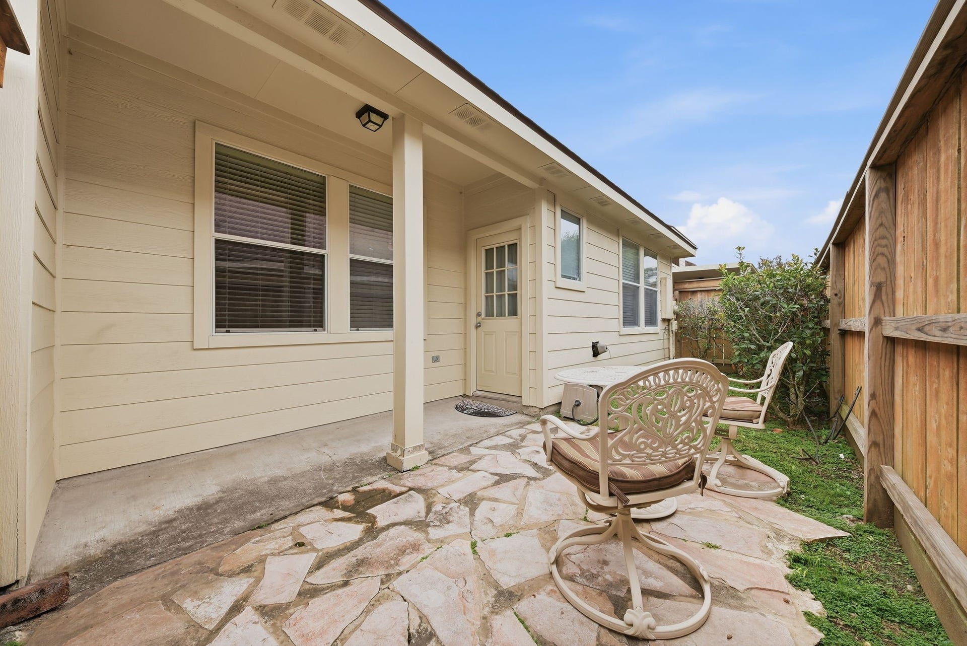 4710 Arbor Lane, Pasadena, TX 77505 4710 Arbor Lane, Pasadena, TX 77505