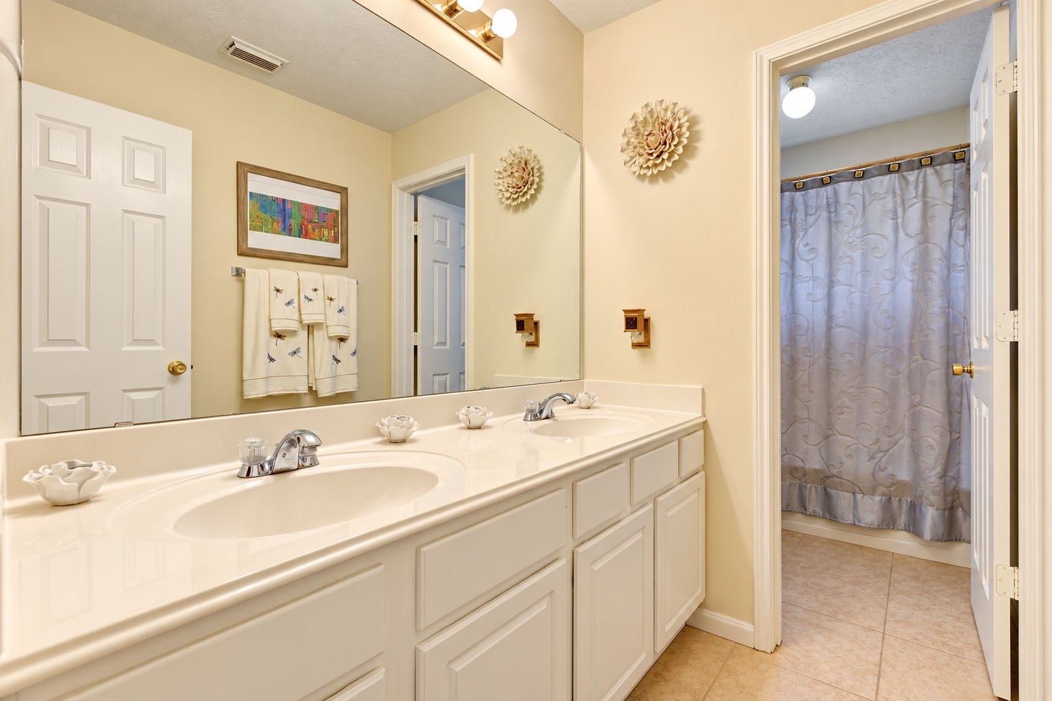 8111 Summer Wind Court, Sugar Land, TX 77479 8111 Summer Wind Court, Sugar Land, TX 77479
