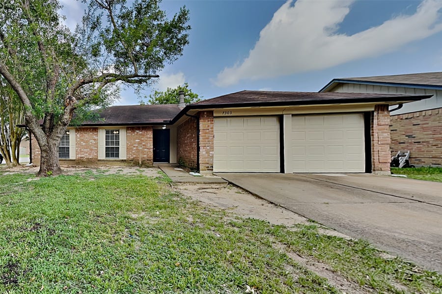 Property photo for 7303 Dew Mist Lane, Houston, TX