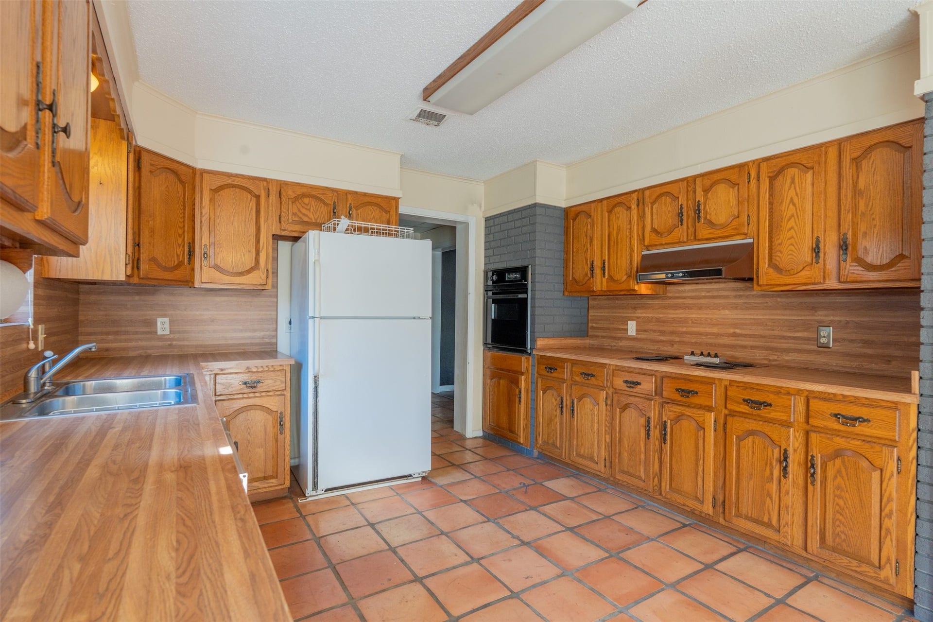 3900 Aggie Drive, Bay City, TX 77414 3900 Aggie Drive, Bay City, TX 77414