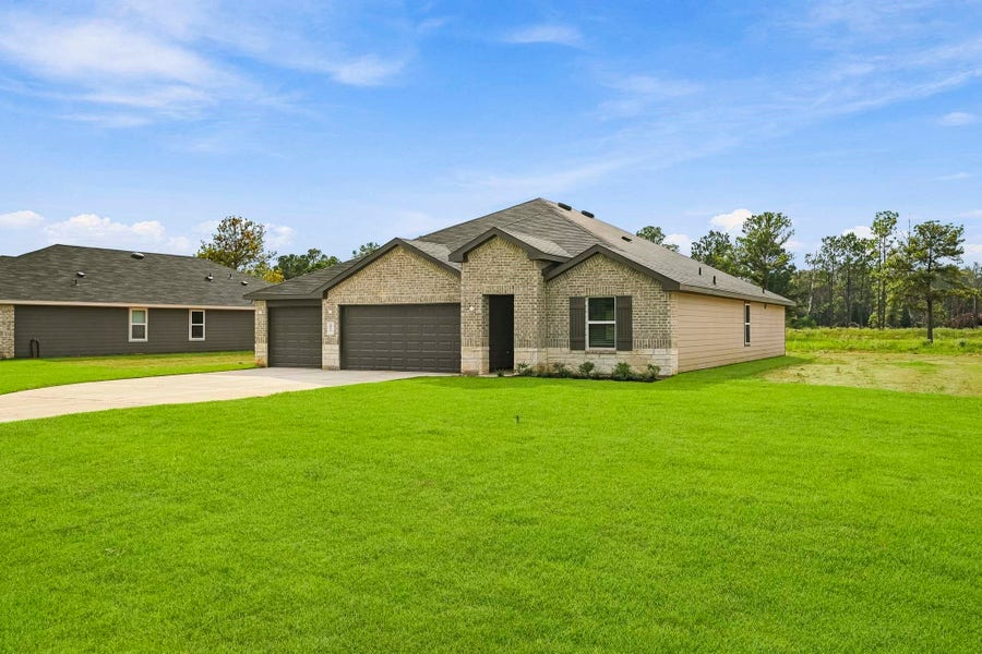 Property photo for 10527 Aren Road, Conroe, TX