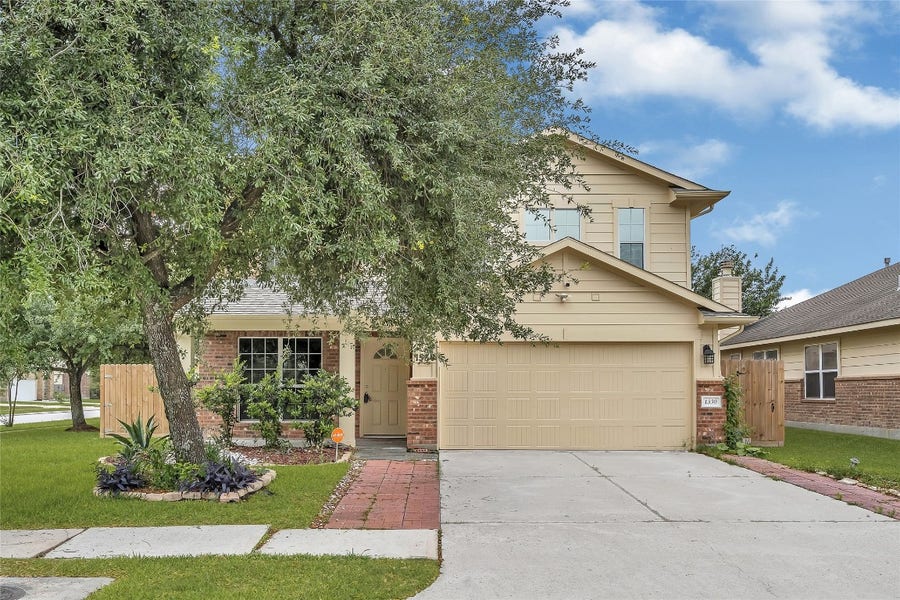 Property photo for 1530 Lochstone Drive, Houston, TX