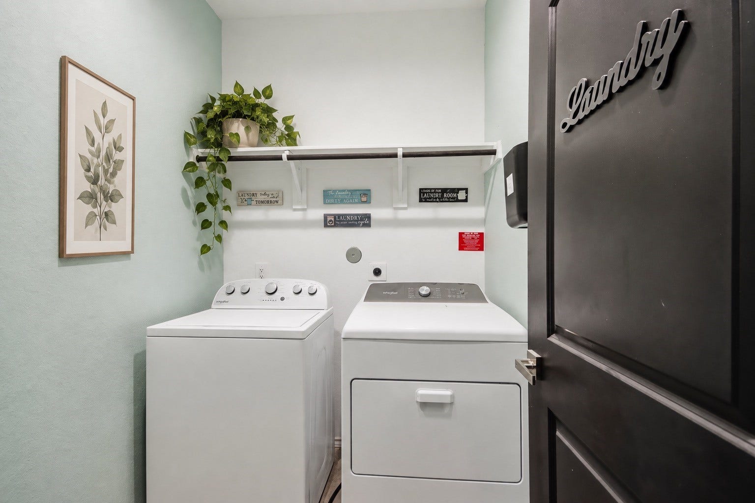 18418 Tenaha Mill Drive, New Caney, TX 77357 All appliances are included.