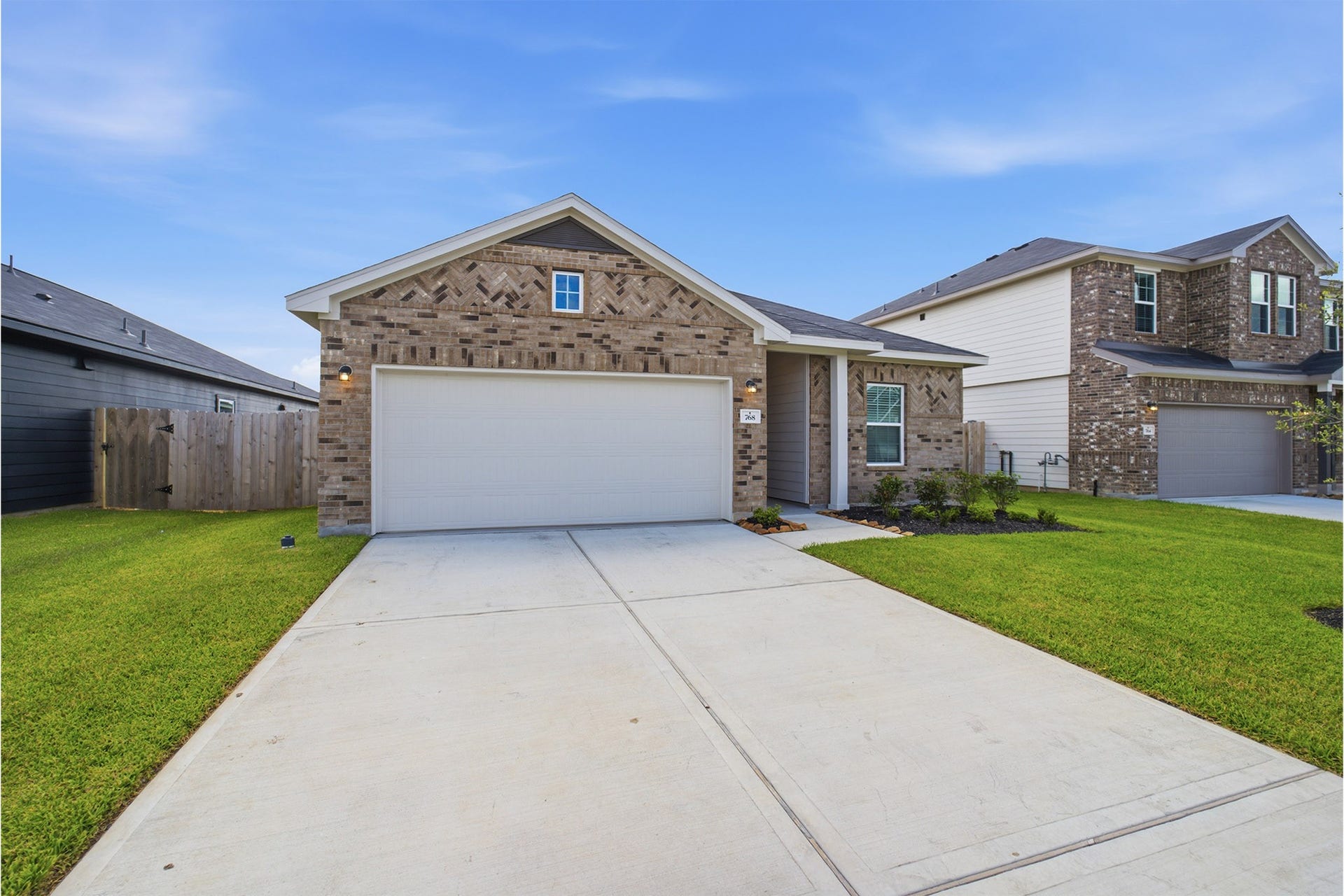 768 Red Mulberry Street, La Marque, TX 77568 768 Red Mulberry Street, La Marque, TX 77568