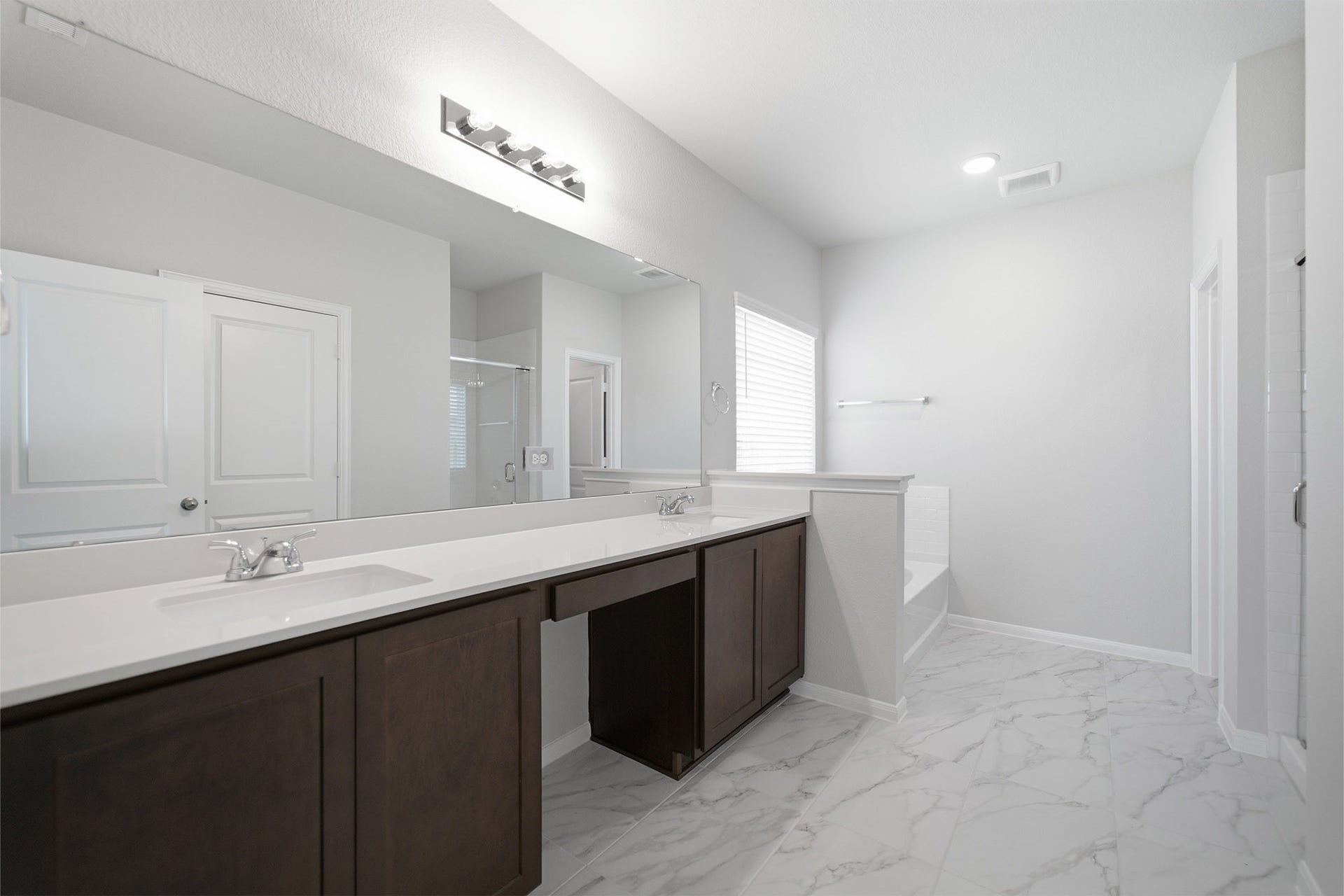 768 Red Mulberry Street, La Marque, TX 77568 768 Red Mulberry Street, La Marque, TX 77568