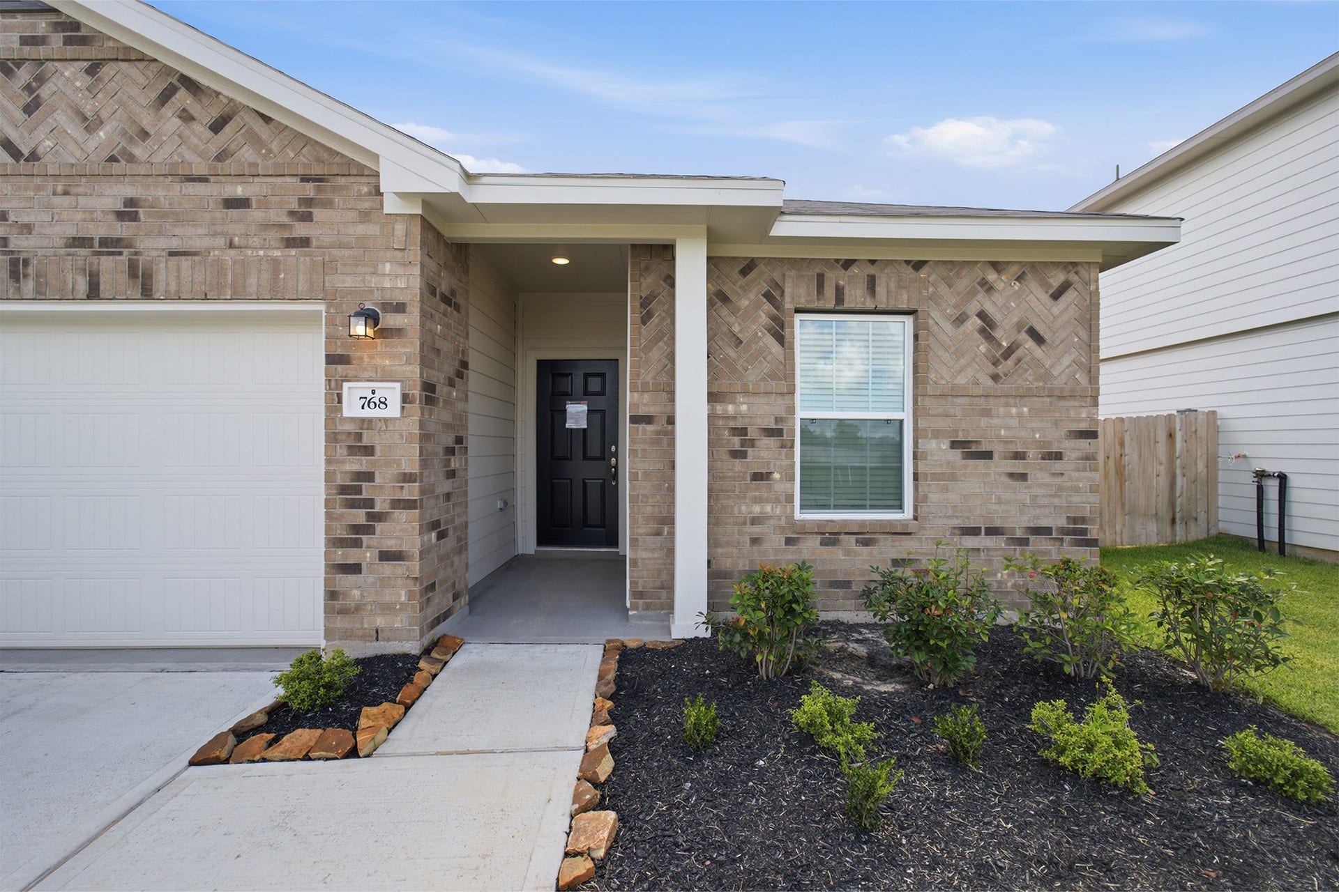 768 Red Mulberry Street, La Marque, TX 77568 768 Red Mulberry Street, La Marque, TX 77568