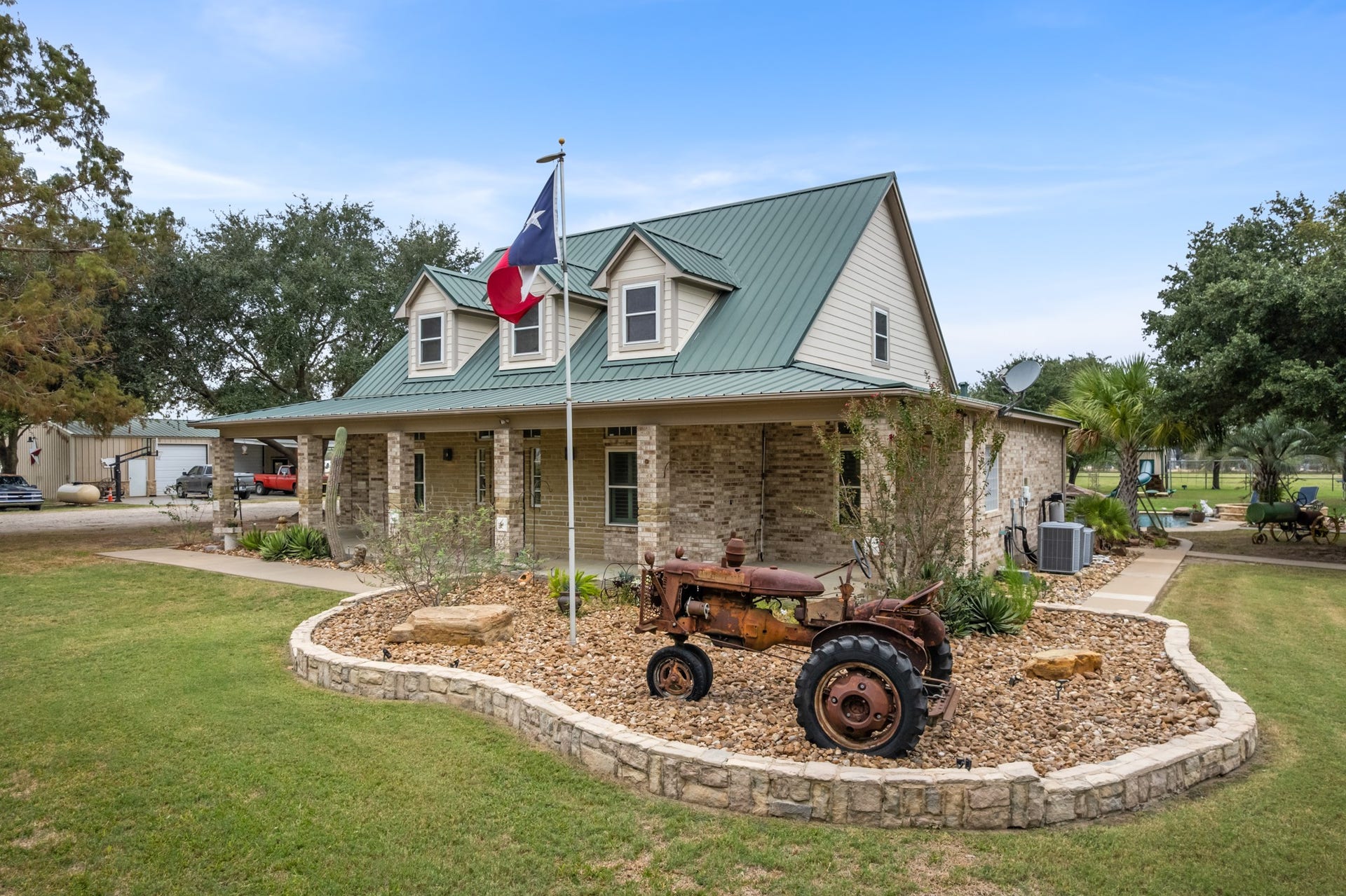 28030 Betka Road, Hockley, TX 77447 Beautiful 2 story custom built home