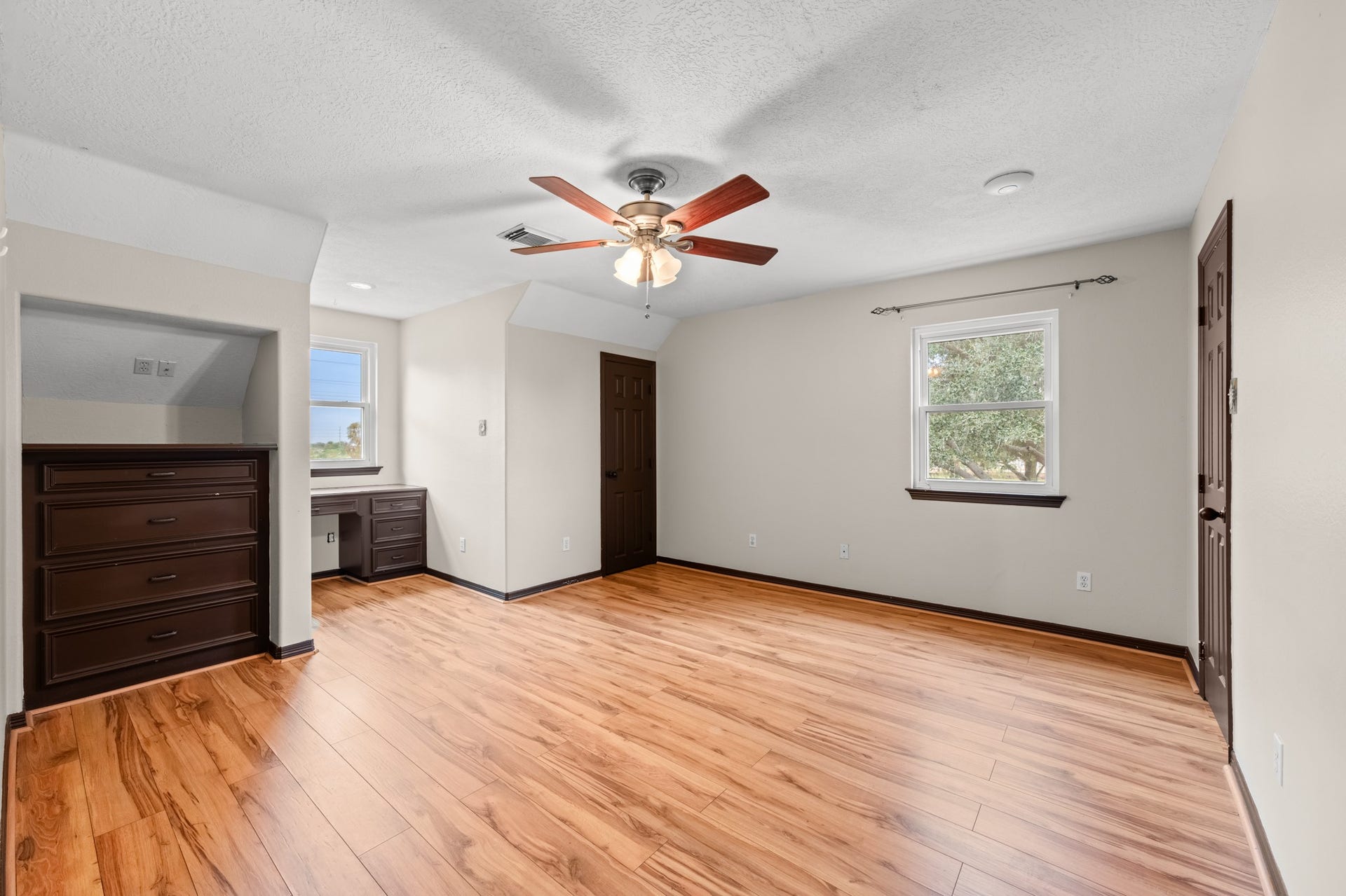 28030 Betka Road, Hockley, TX 77447 2nd Bedroom