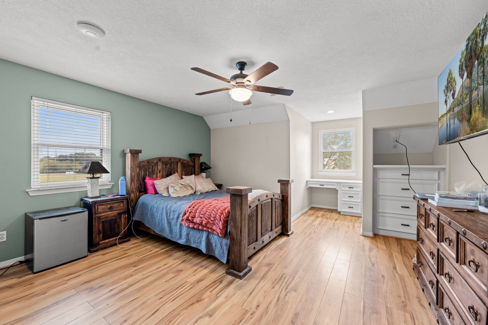 28030 Betka Road, Hockley, TX 77447 3rd bedroom