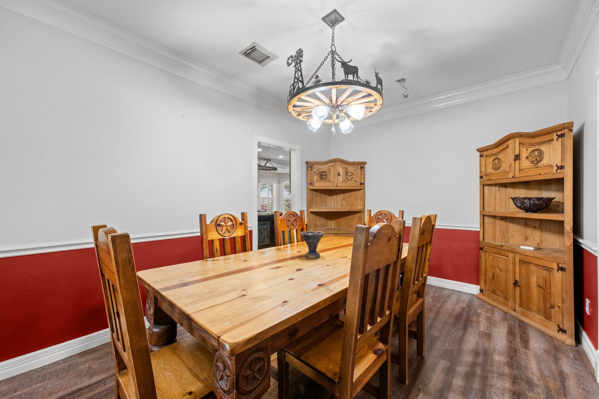 28030 Betka Road, Hockley, TX 77447 dining room