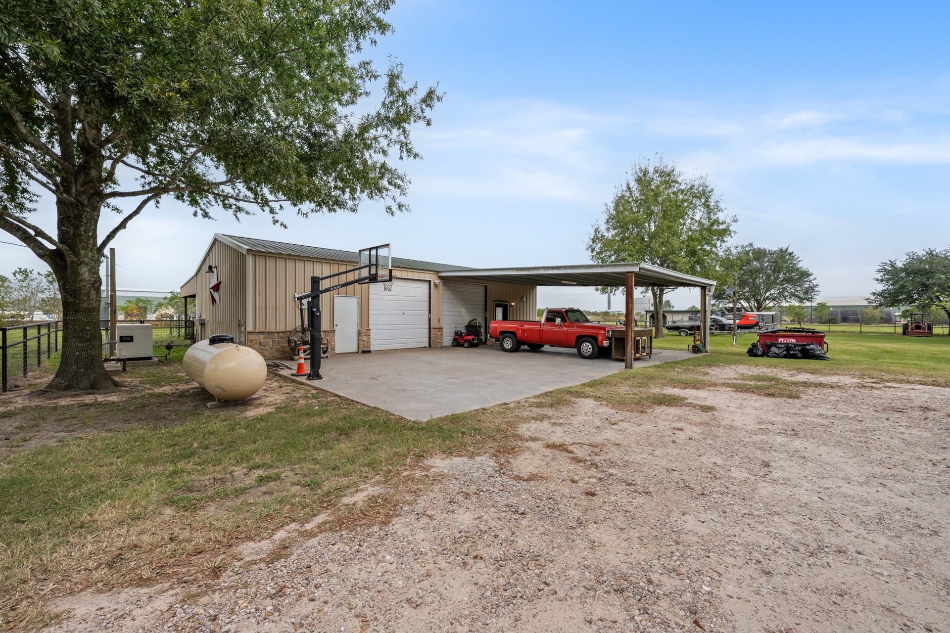 28030 Betka Road, Hockley, TX 77447 apartment and shop