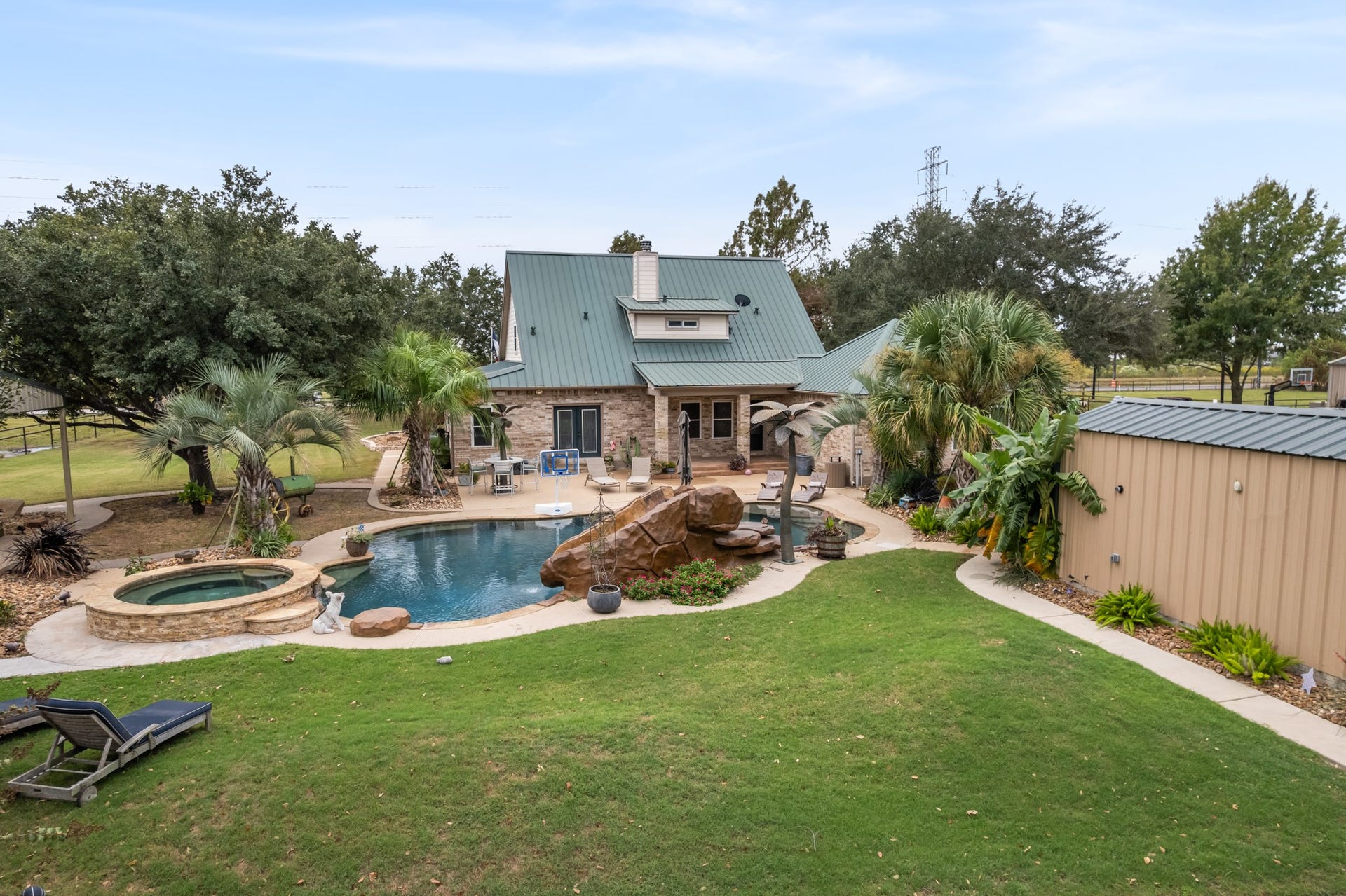 28030 Betka Road, Hockley, TX 77447 Backyard view