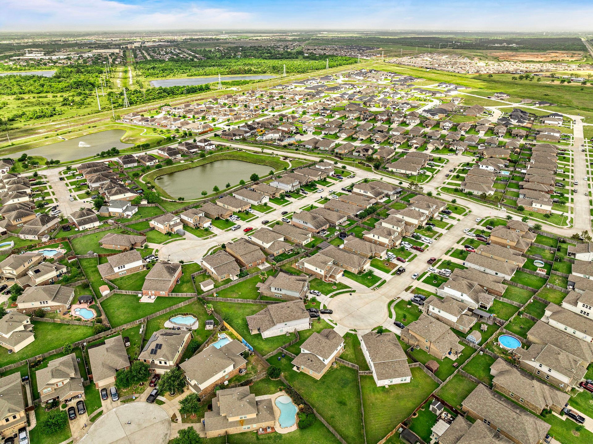 2602 Rose Quartz Drive, Texas City, TX 77591 2602 Rose Quartz Drive, Texas City, TX 77591