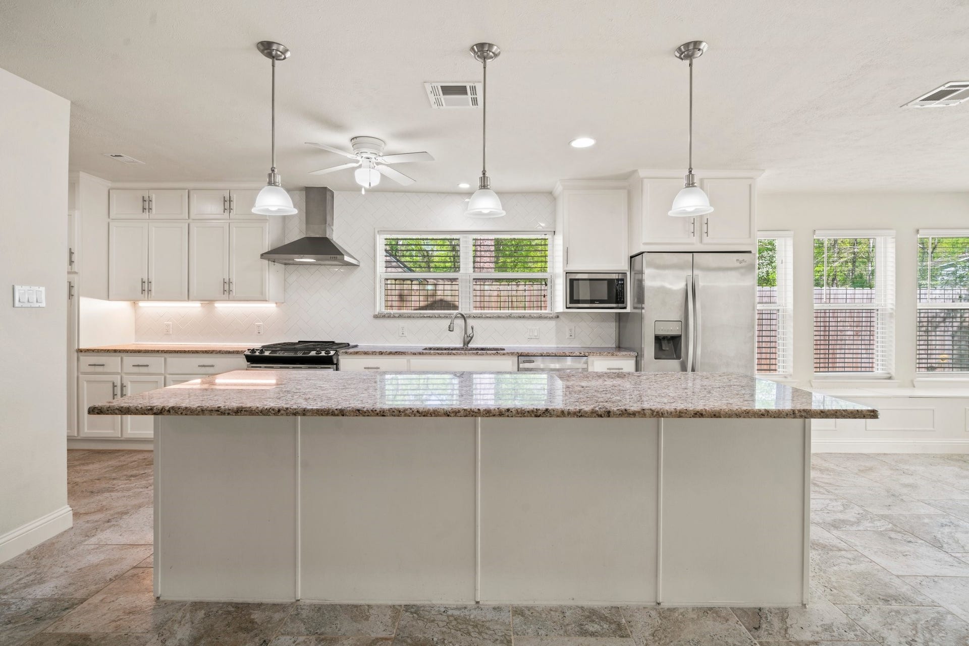 12006 Acorn Oak Street, The Woodlands, TX 77380