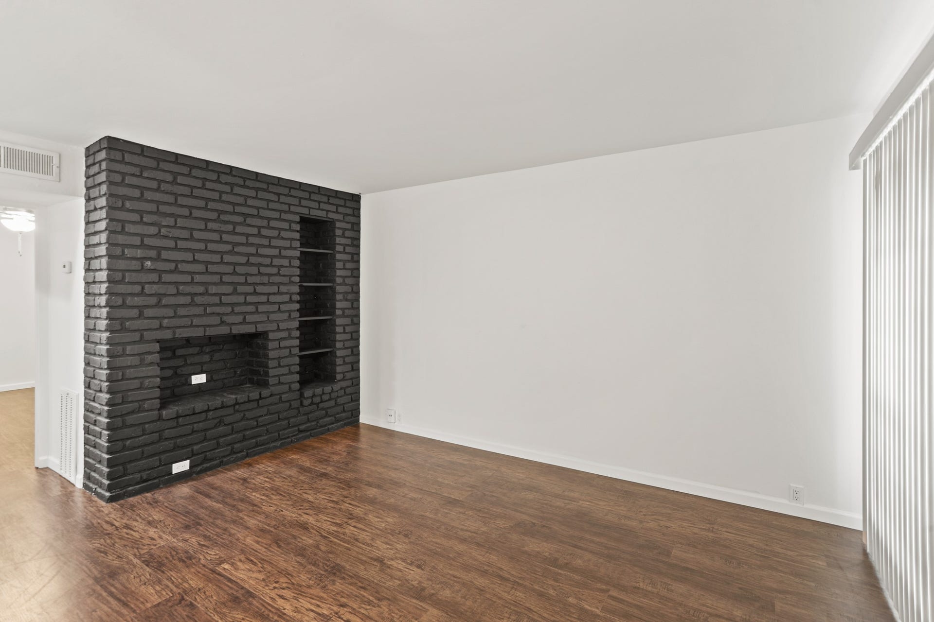 2121 Fountain View Drive, #61, Houston, TX 77057 2121 Fountain View Drive, #61, Houston, TX 77057