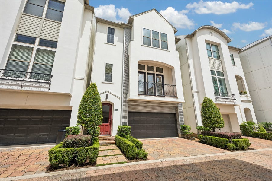Property photo for 5708 Kansas St B, Houston, TX