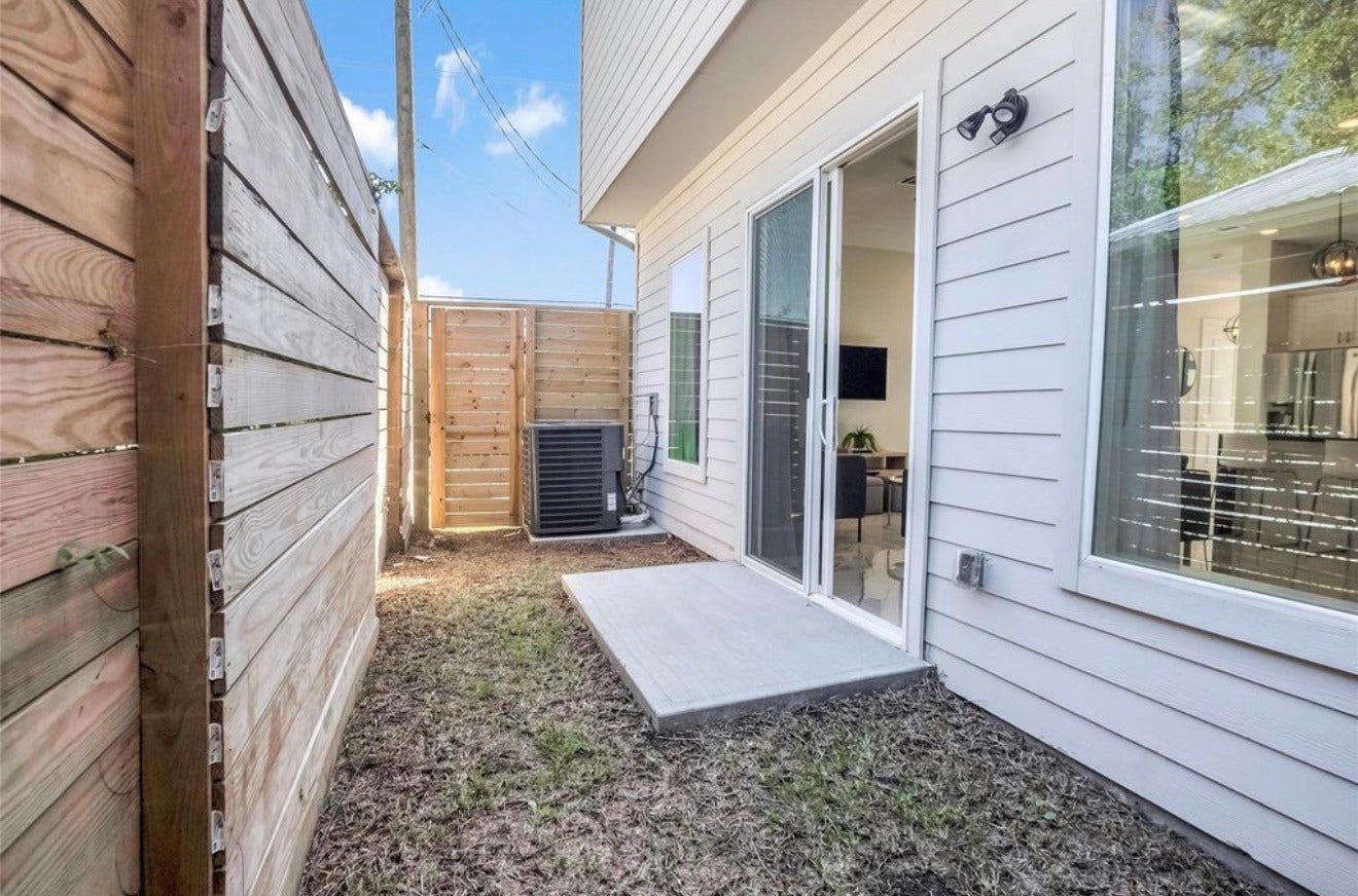5980 St Augustine st D Street, Houston, TX 77021 5980 St Augustine st D Street, Houston, TX 77021