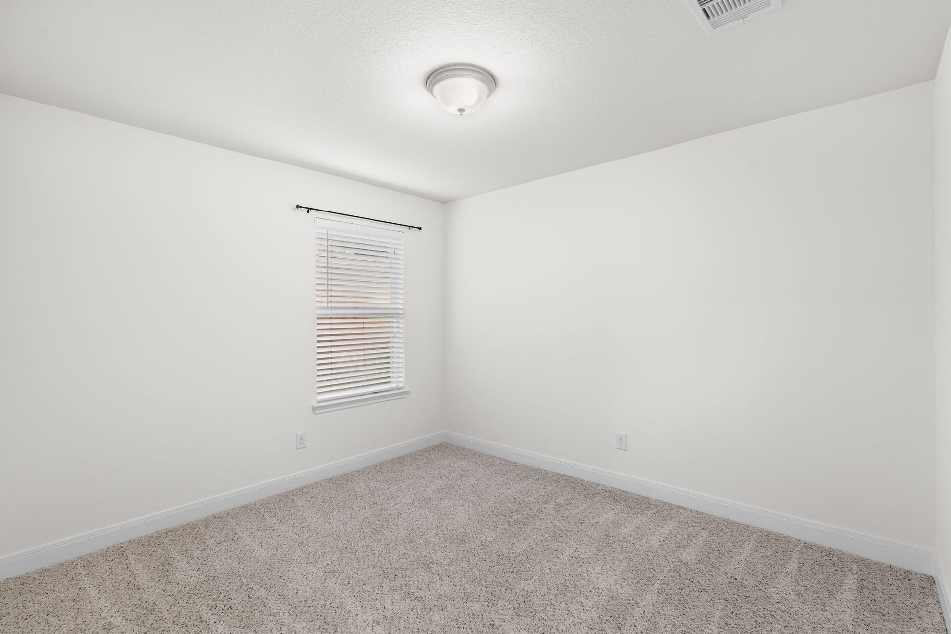2938 Cone Flower Drive, Richmond, TX 77469 Guests will appreciate having their own space to relax & unwind!