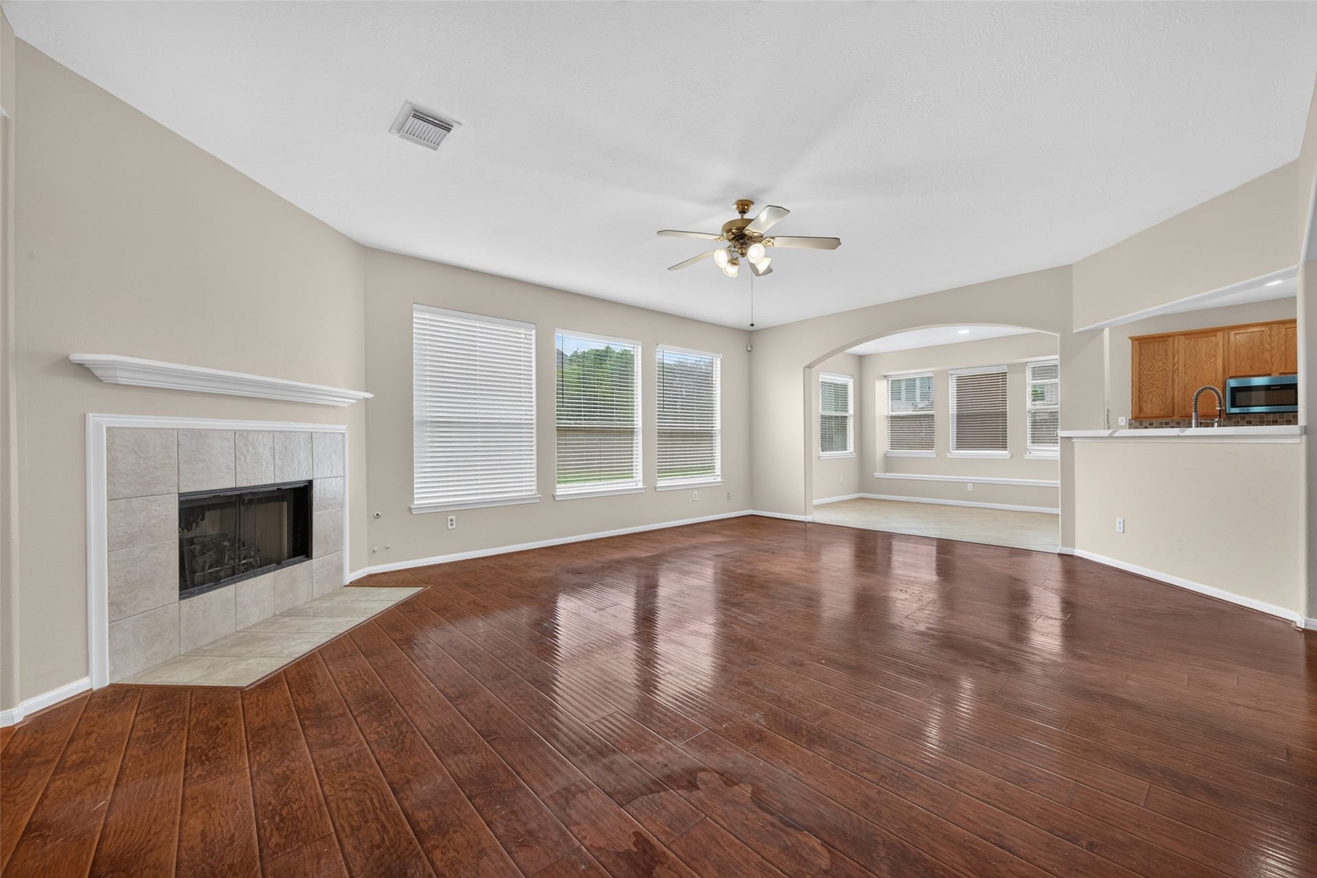 2314 Avery Park Drive, Sugar Land, TX 77498 2314 Avery Park Drive, Sugar Land, TX 77498