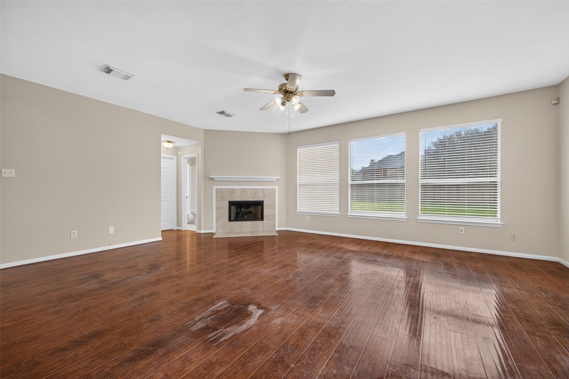 2314 Avery Park Drive, Sugar Land, TX 77498 2314 Avery Park Drive, Sugar Land, TX 77498