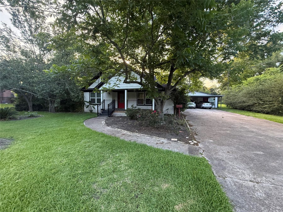 Property photo for 7135 Cayton Street, Houston, TX