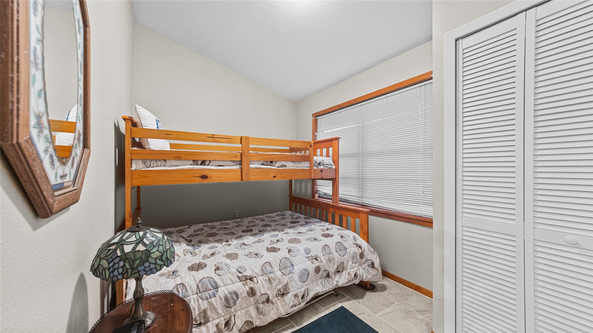 1417 8th Street, Dickinson, TX 77539 1417 8th Street, Dickinson, TX 77539